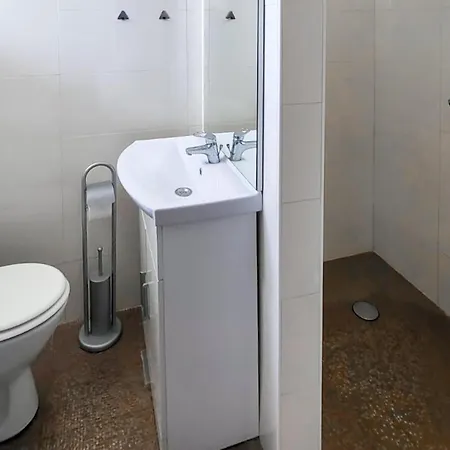 Pet Friendly In With House Sea View *
