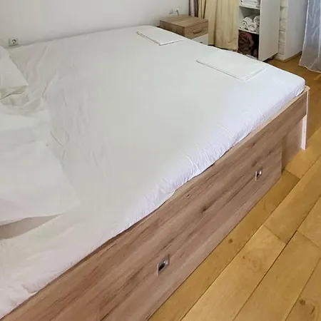 Holiday home Pet Friendly In With House Sea View