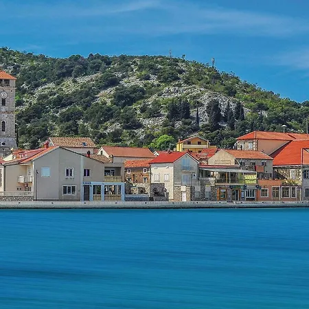 Pet Friendly In With House Sea View *