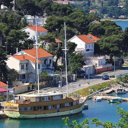 Holiday home Pet Friendly In With House Sea View